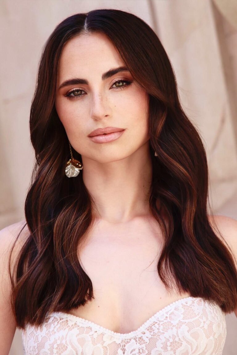 Elena S.