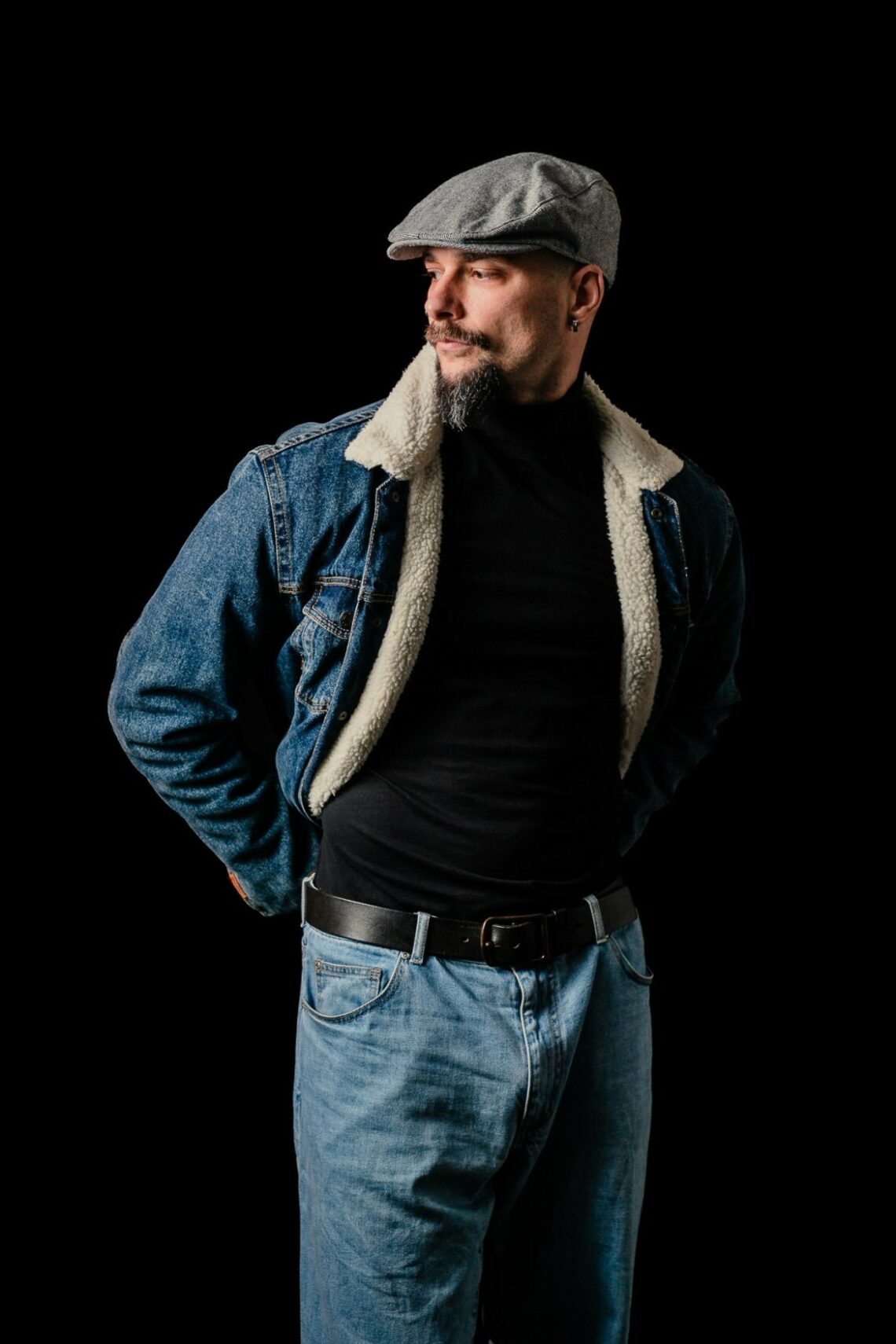 Alvaro D.