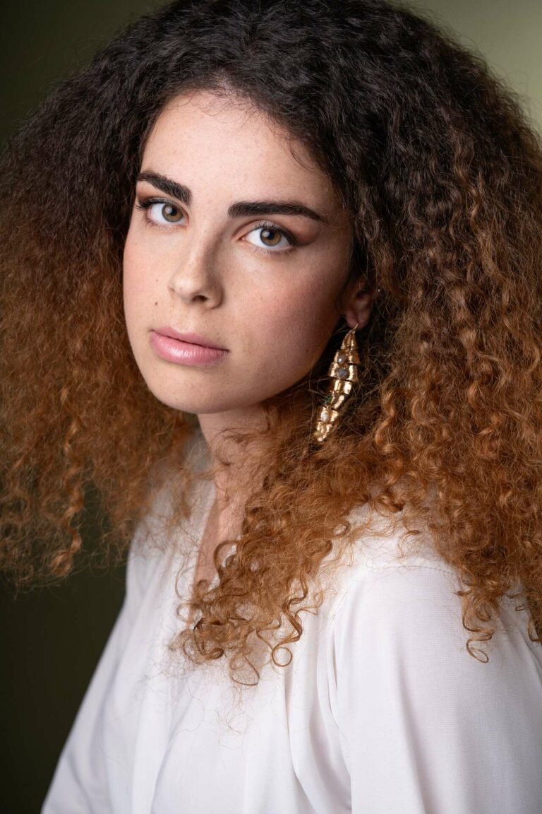 Lucía A.