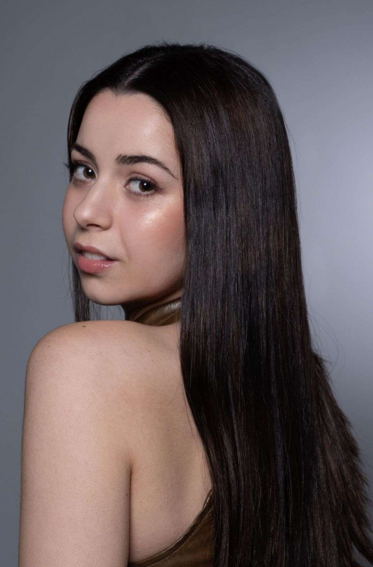 Eva Vela